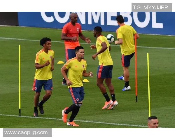 战术拆解：世界杯预选赛为何能掌控比赛节奏？