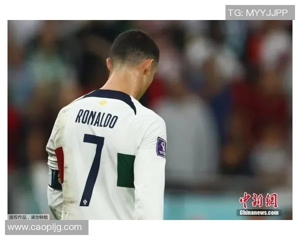 突发!维尼修斯宣布将离队,球迷不舍告别 突发!维尼修斯宣布将离队,球迷不舍告别