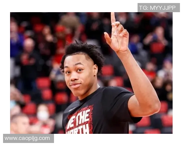 猛龙赛场爆发小插曲,裁判如何处理?