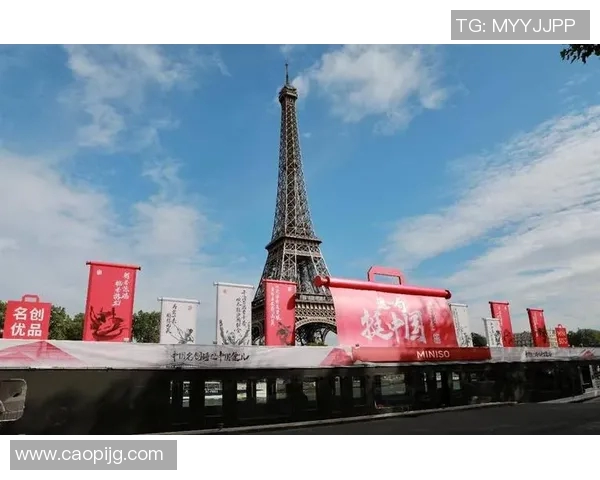 巴黎因一举动登上热搜榜第一引发全球热议网友纷纷关注此事真相